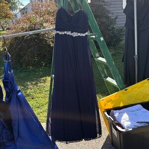 Elegant Navy Strapless Gown with Embellished Waist